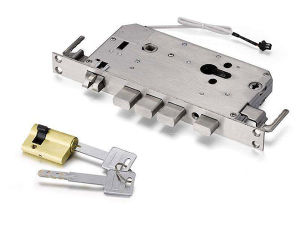 前进24小时上门开锁公司