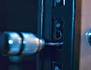 前进24小时上门开锁公司